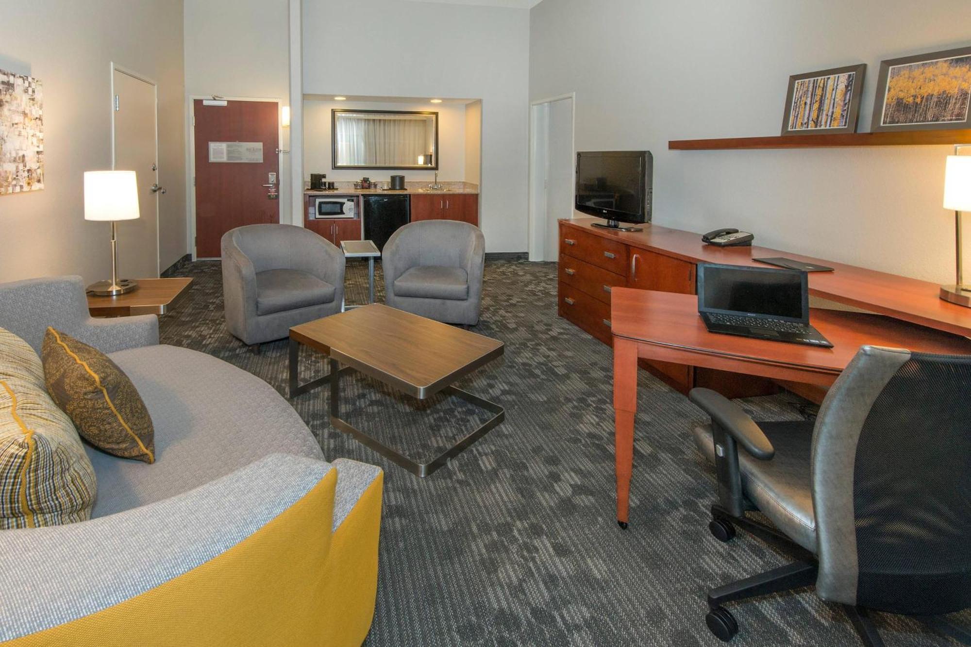 Courtyard By Marriott Albany Hotell Eksteriør bilde
